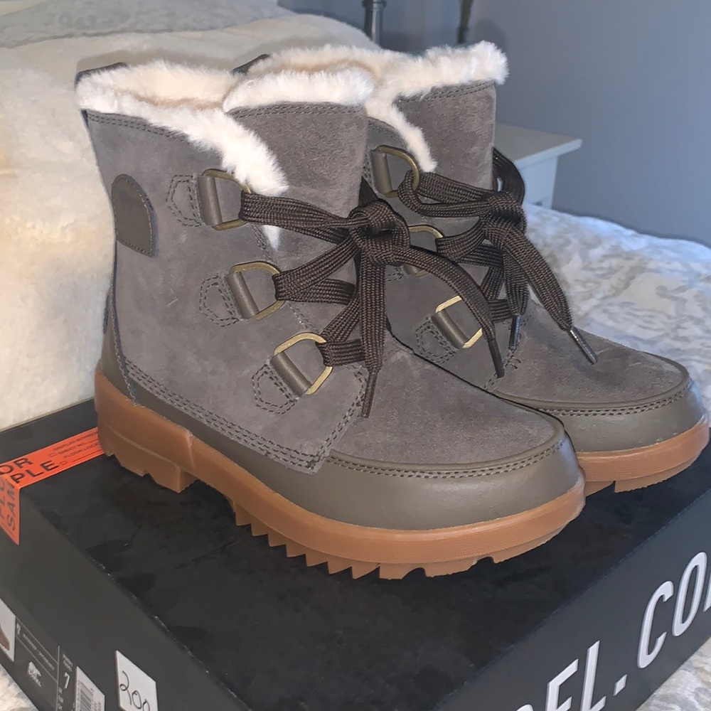 Sorel Tivoli IV Waterproof Boots